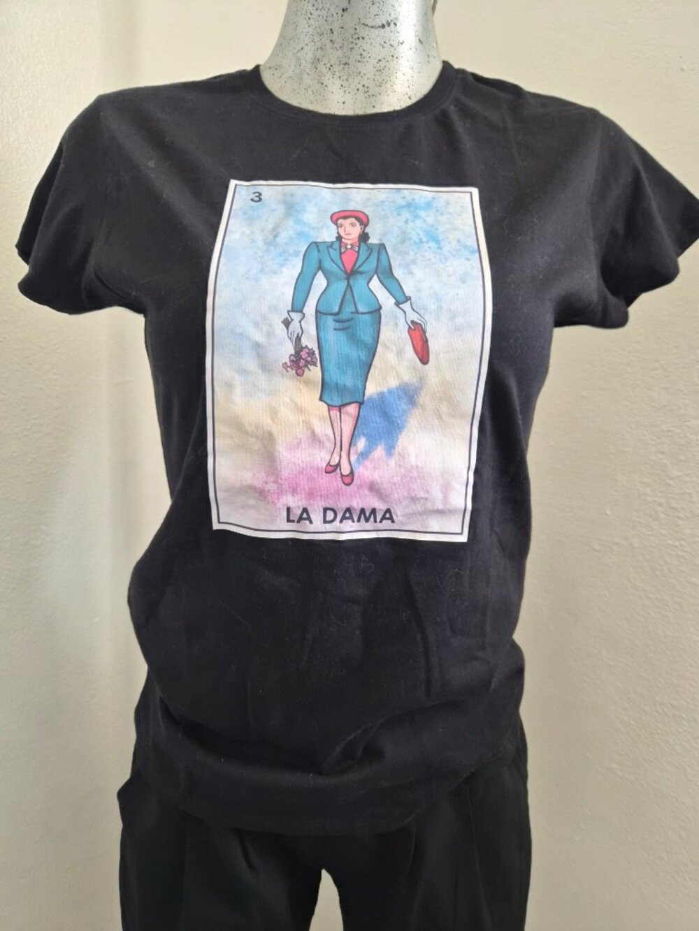 Love Paris La Dama Loteria Card Graphic T-Shirt Small